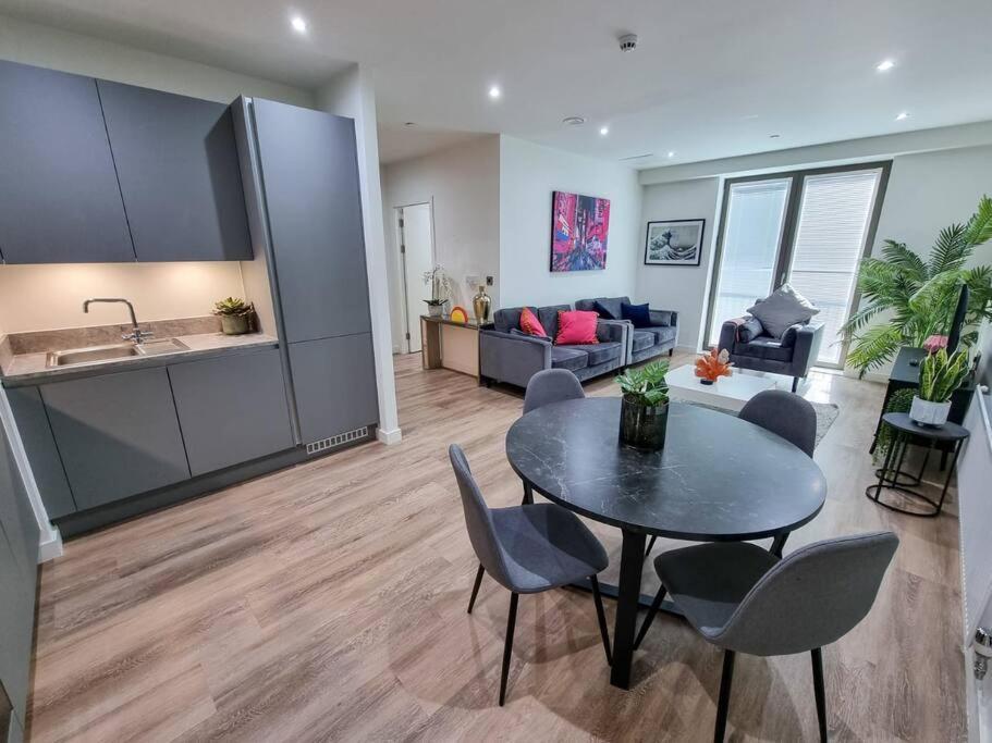 Luxury City Centre Townhouse With Parking Μάντσεστερ Εξωτερικό φωτογραφία